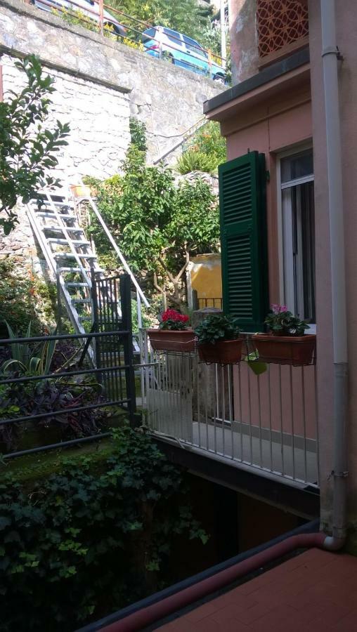 Affittacamere Fiorella Riomaggiore Extérieur photo